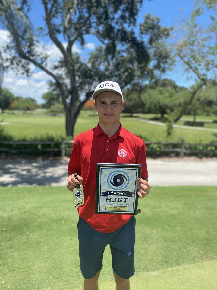Major Championship at Village Golf Course