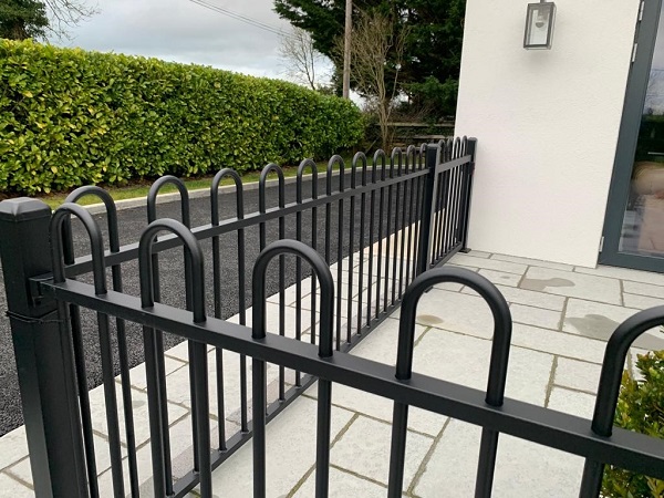 Bow Top Railing