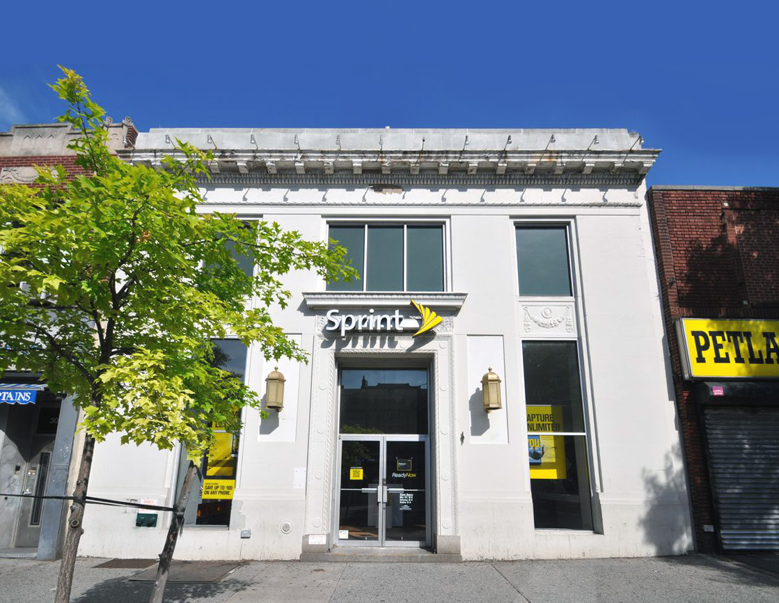 KSR NY - Lease Your Next Location At 3030 Steinway Street