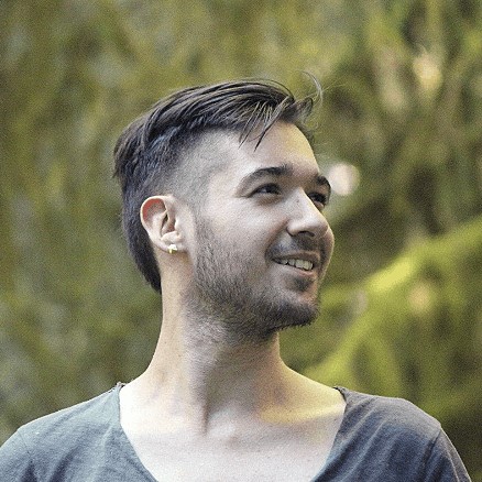 Author profile picture