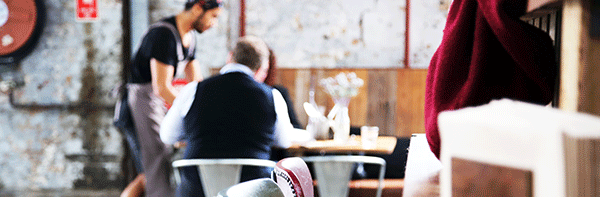 How to Manage a Restaurant Staff