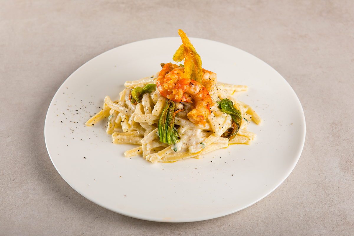 “Pasta Gentile” Thick and Short Linguine with King Prawn, Courgette Flower, Buffalo Ricotta, Parmigiano Reggiano