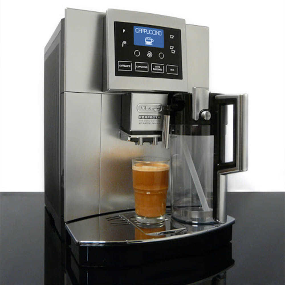 De'Longhi Perfecta ESAM 5600 фото вид спереди