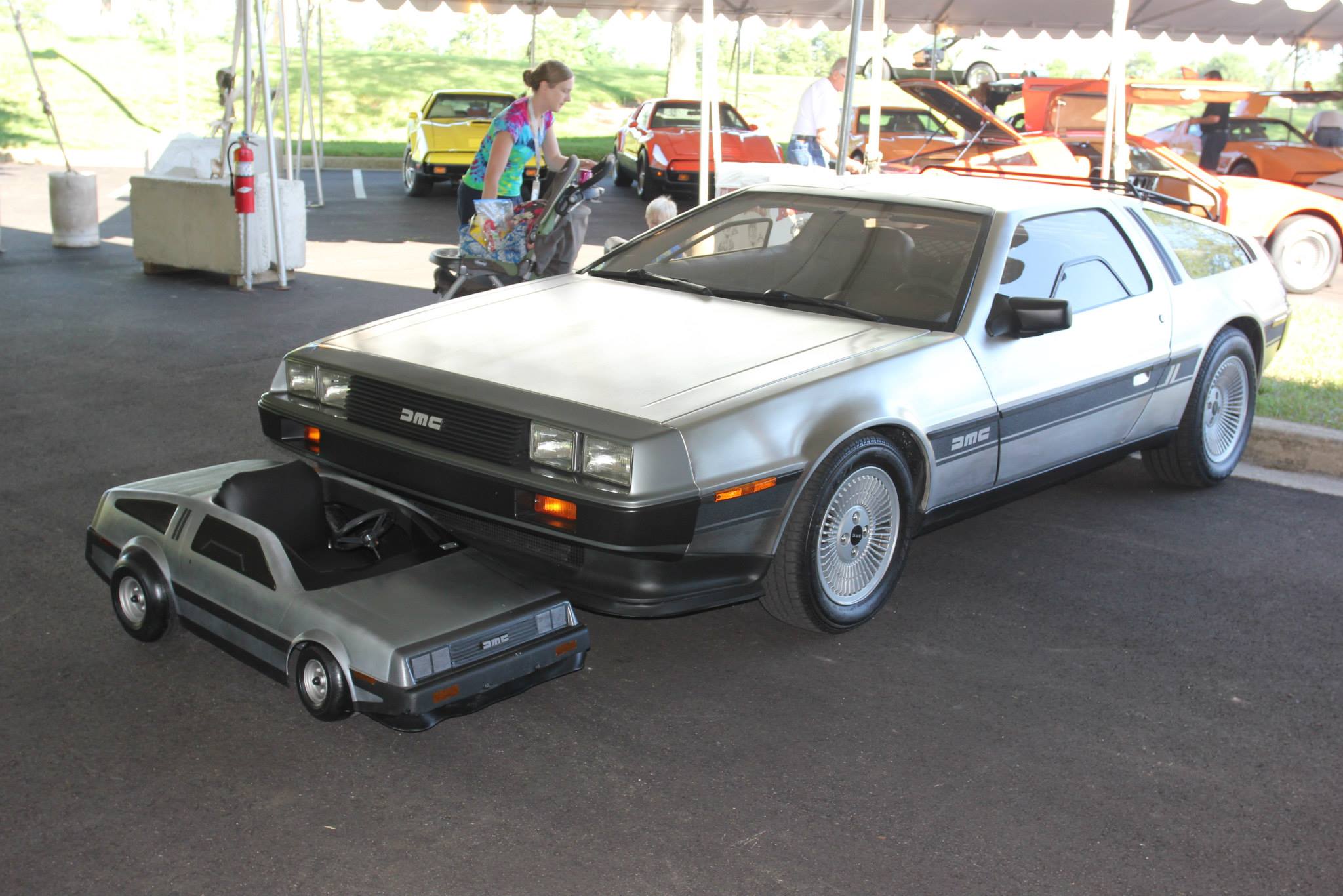1981 DeLorean DMC-12