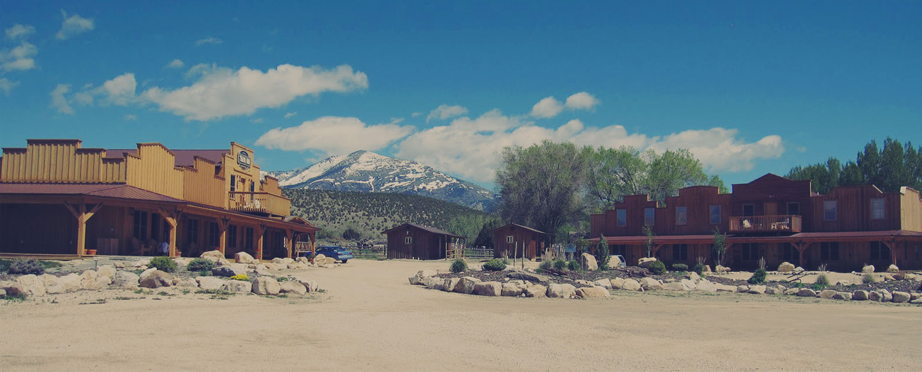 Almo Inn - Western Hotel Rooms & Cabins | Almo, Idaho