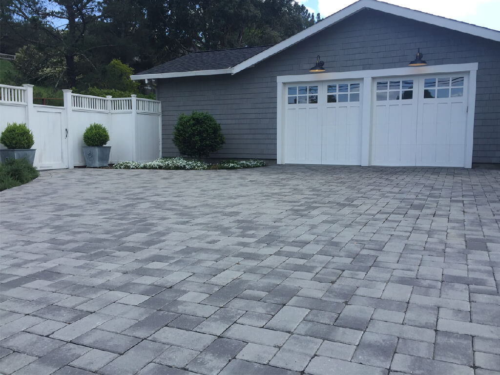 Ergeon What are Pavers?