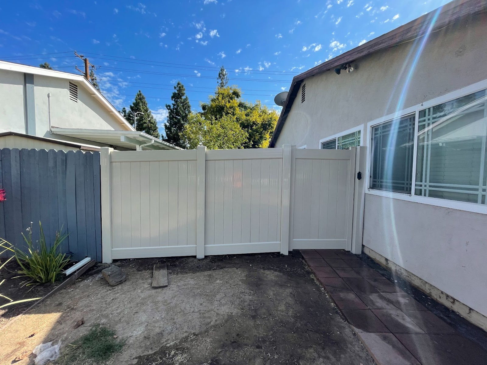 Ergeon Vinyl Fence Pros and Cons