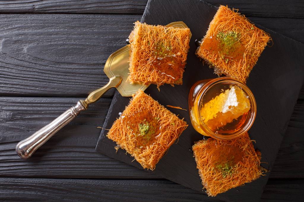 Knafeh
