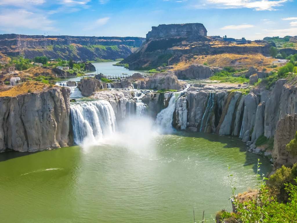 Shoshone Falls.