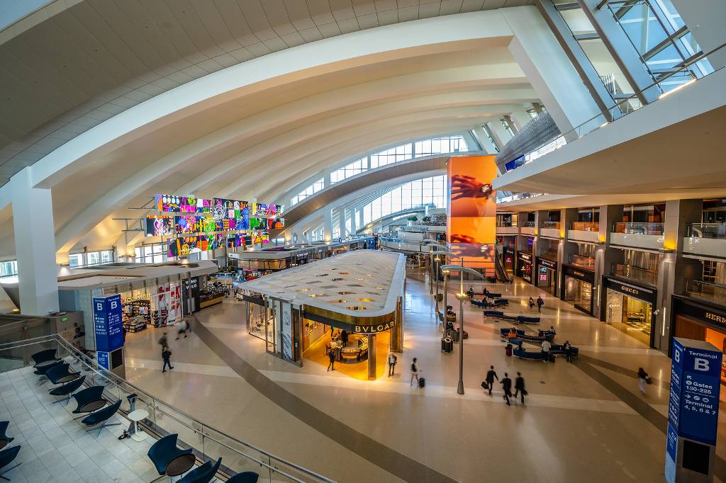 LAX terminal