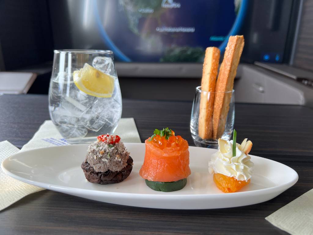 ANA first class snack and drink.