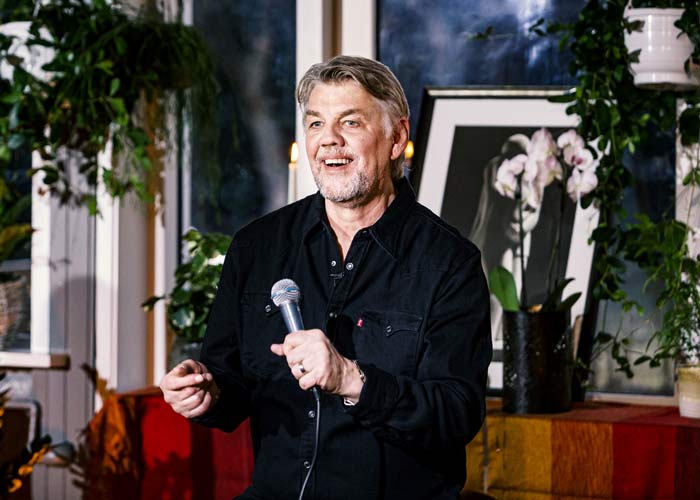 Helgi Björns kveður í bili