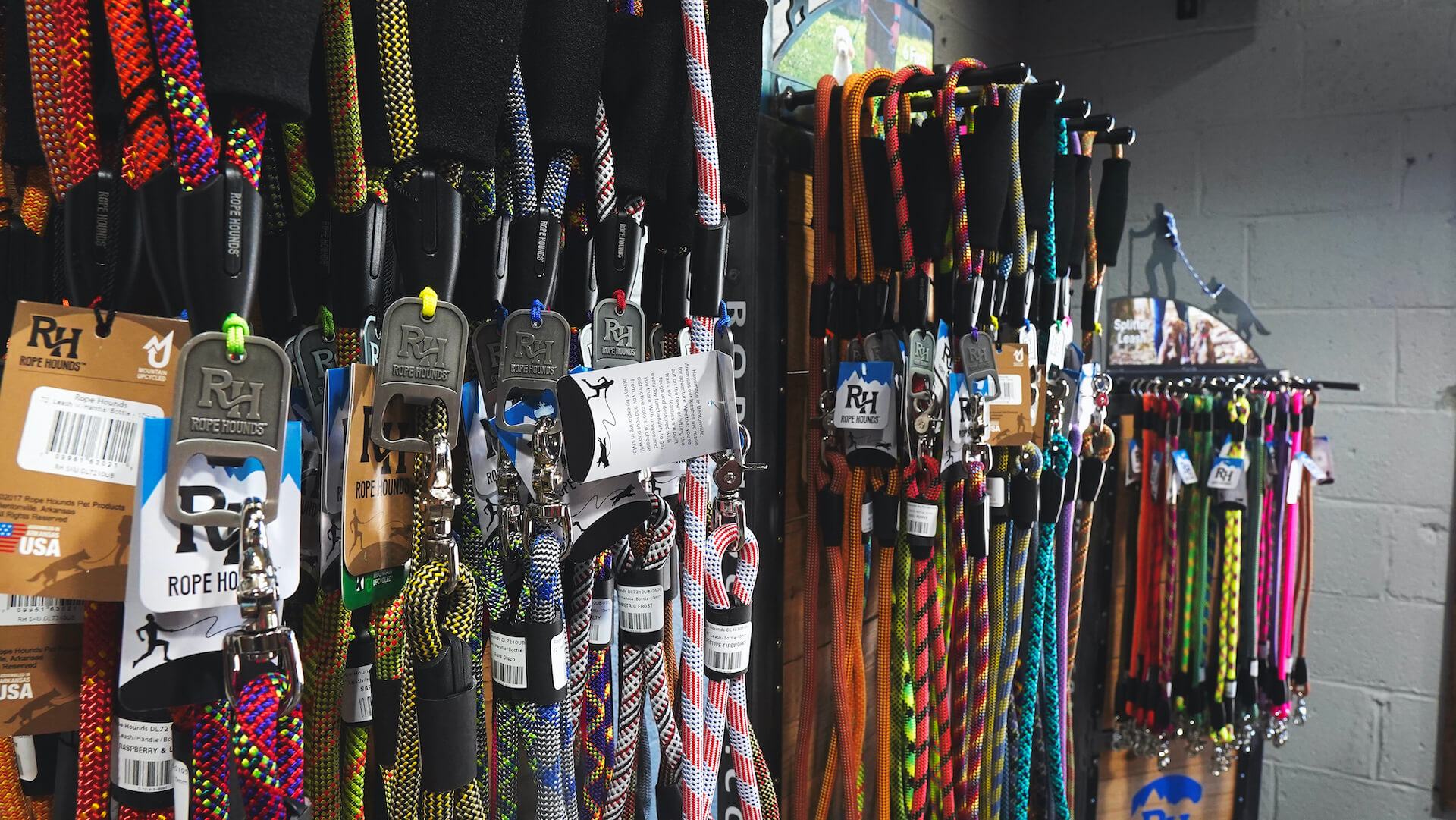 Rope Hounds Explore Downtown Bentonville Inc.