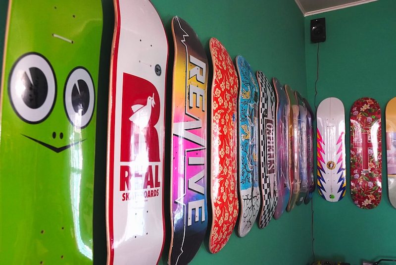 Rope Hounds Explore Downtown Bentonville Inc.