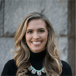 Kelly Maron Headshot