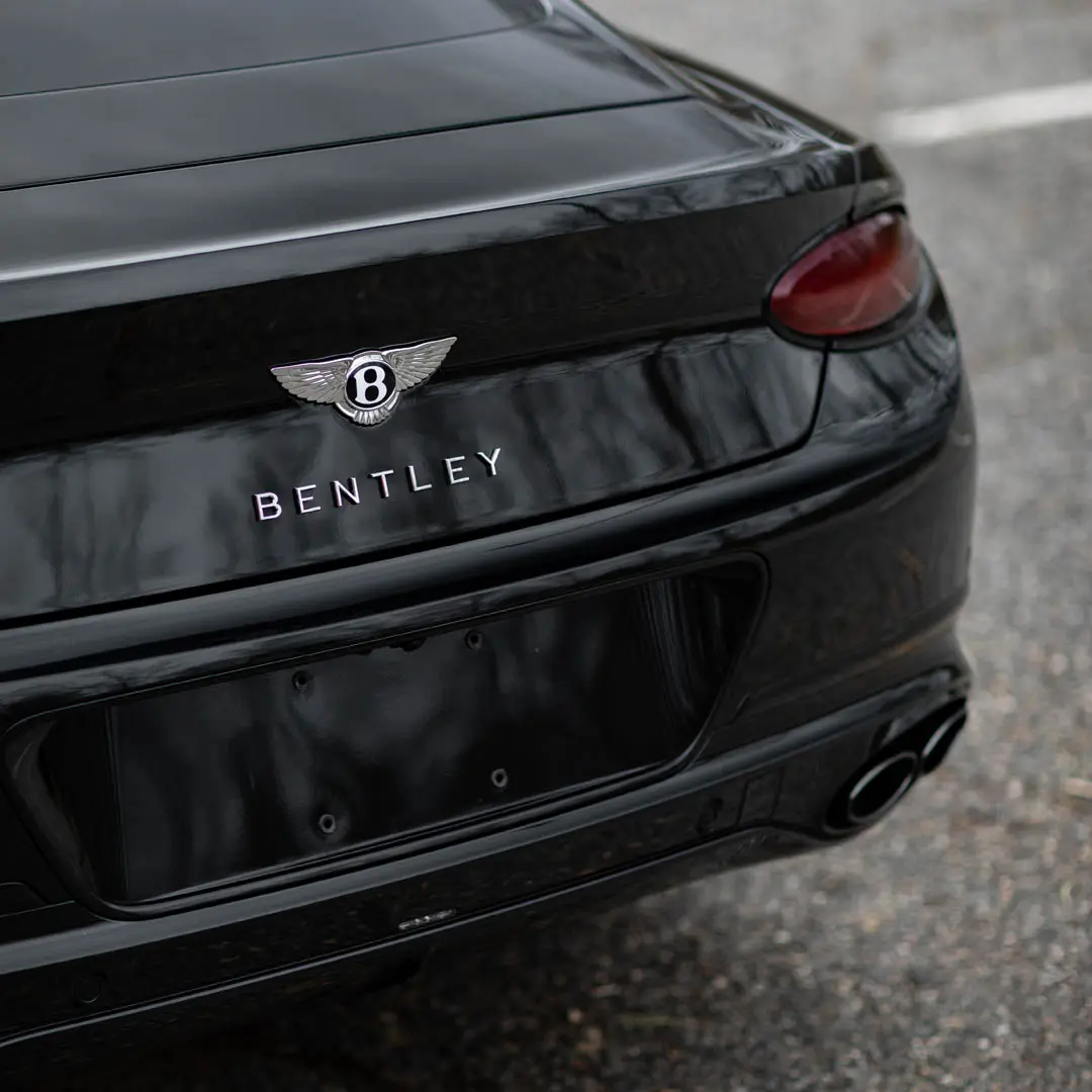 The Bentley Continental GT: A Symphony of Luxury, Speed, and Racing ...