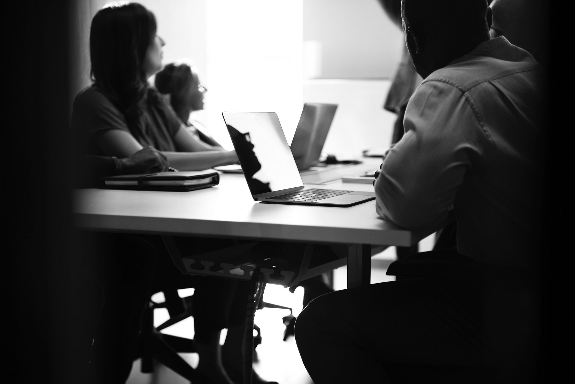 how-to-run-a-sprint-retrospective-that-actually-leads-to-change-blog