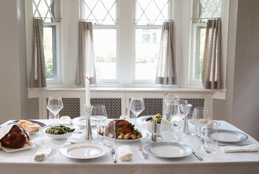 Shabbat with Food: From Biblical Prohibitions to Rabbinic Feasts