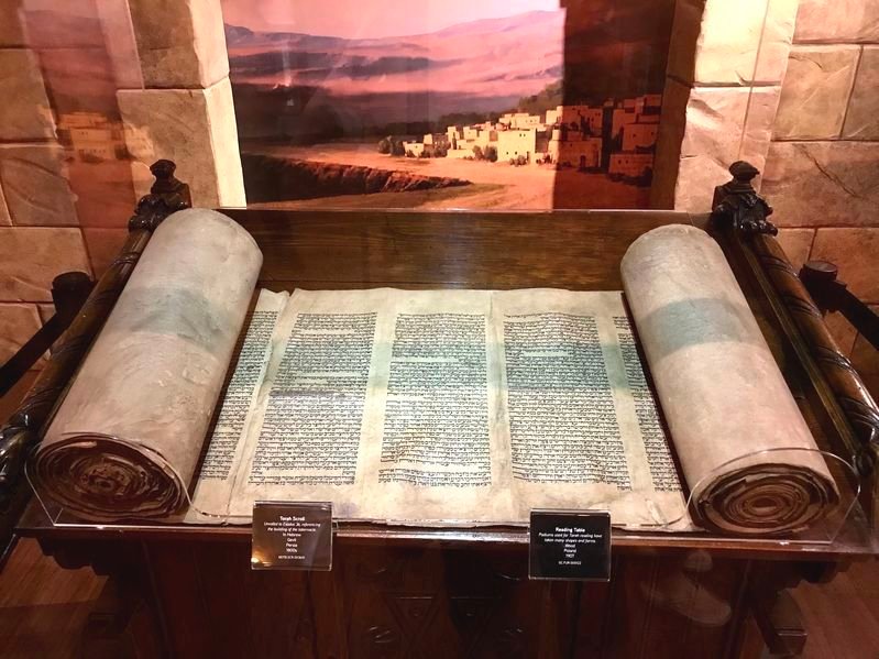 The Place(s) that YHWH will Choose: Ebal, Shiloh, and Jerusalem
