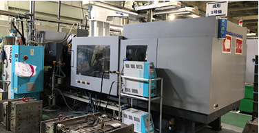 開閉センサーとモーションセンサーを取付けた製造機器