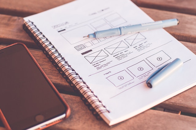 web design on notepad