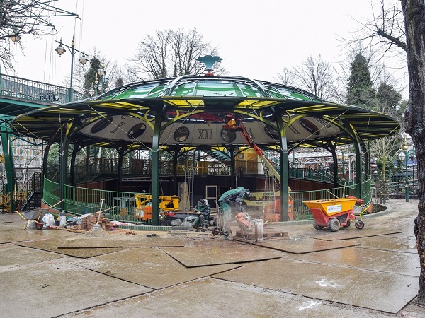 Tivoli Gardens Tik Tak