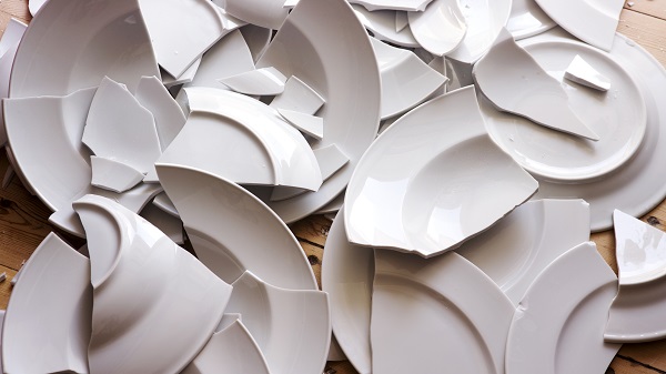 Smashing Plates