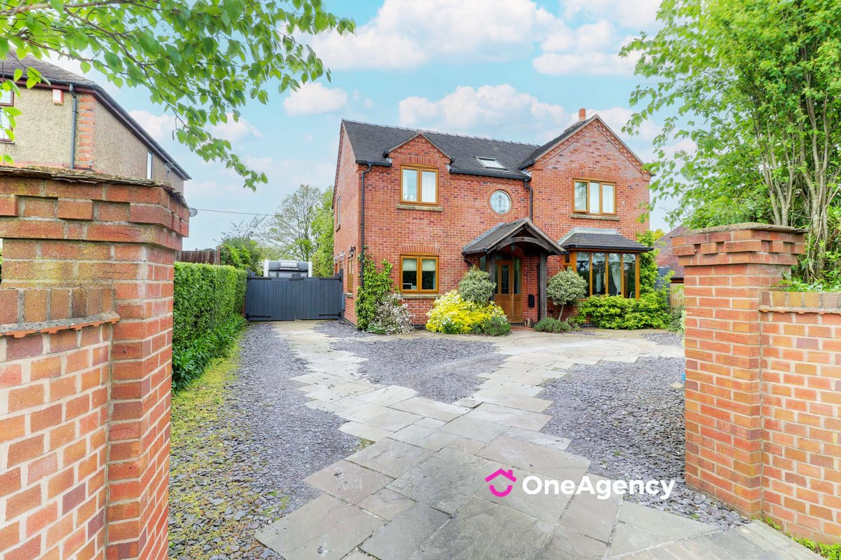 OneAgency 5 bed detached house sold