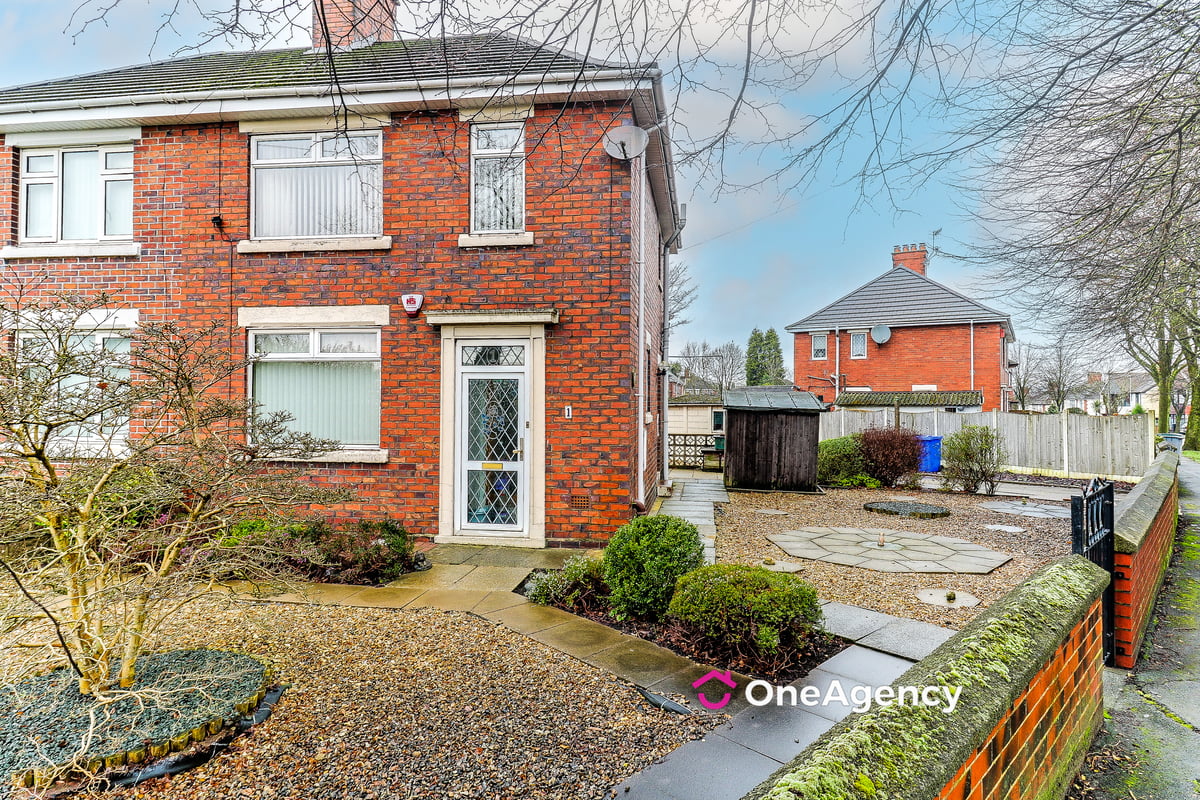 OneAgency 3 bed semidetached house sold