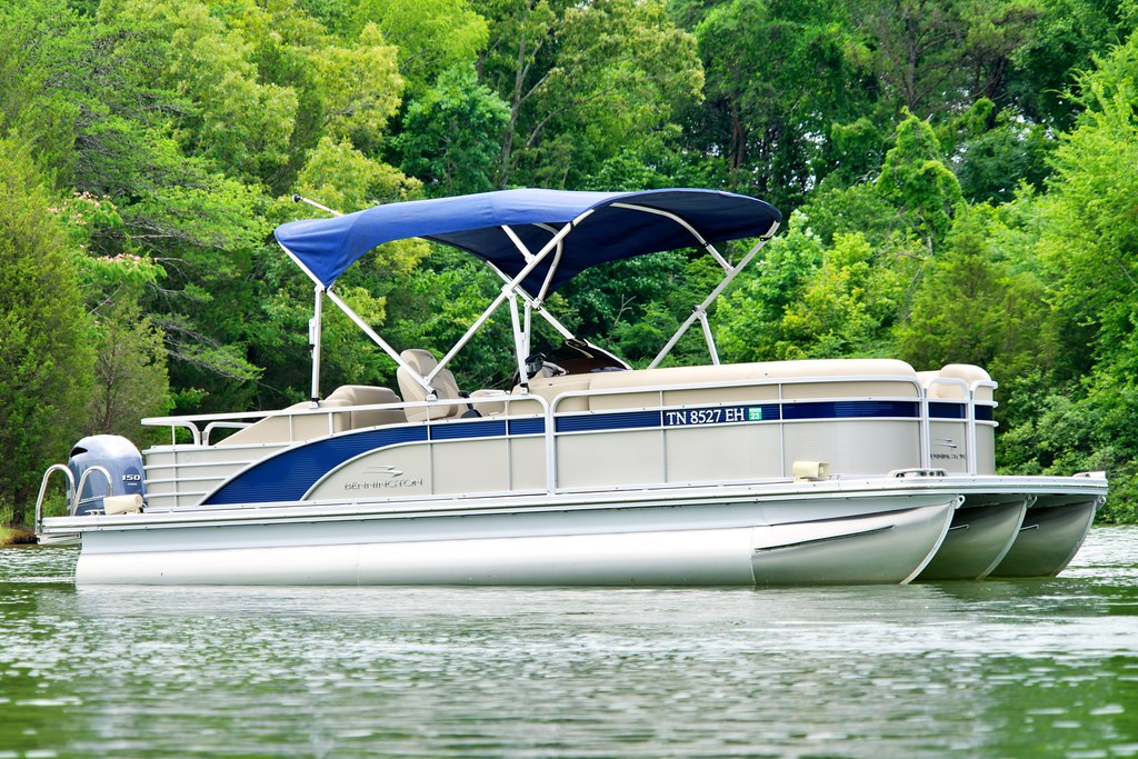 Bennington 2275 GCW Tritoon Harbortowne Marine Full Service Marine