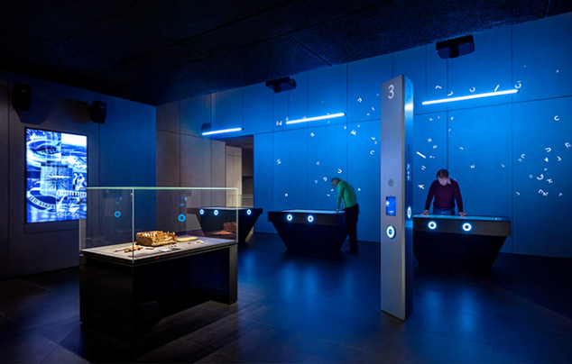 Photo of SPYSCAPE exhibit on encryption