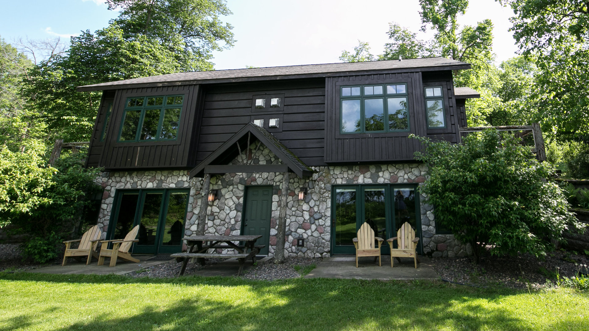 Wilson 1 Wisconsin Lake Resort Lodging