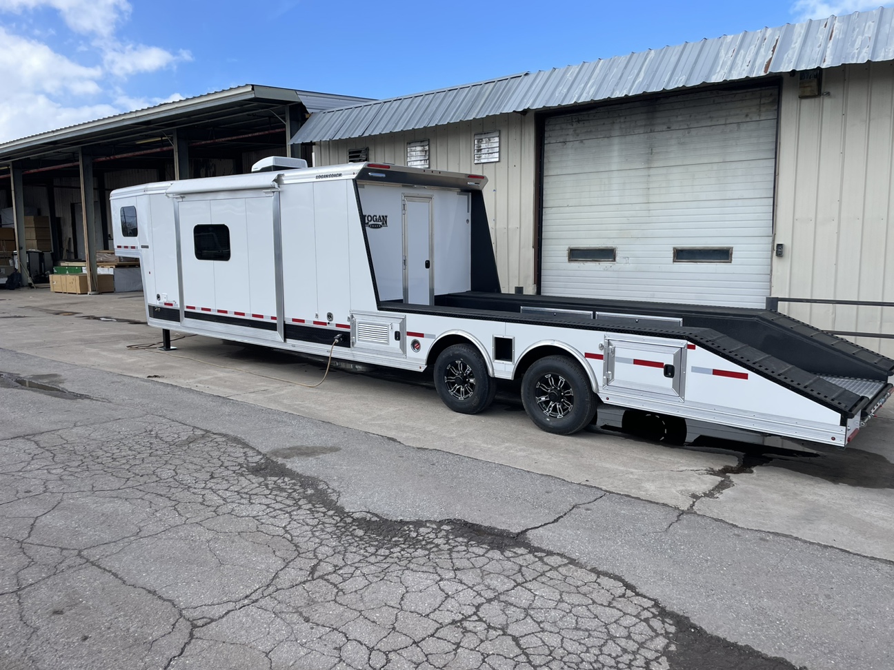 Open Deck Sport Hauler