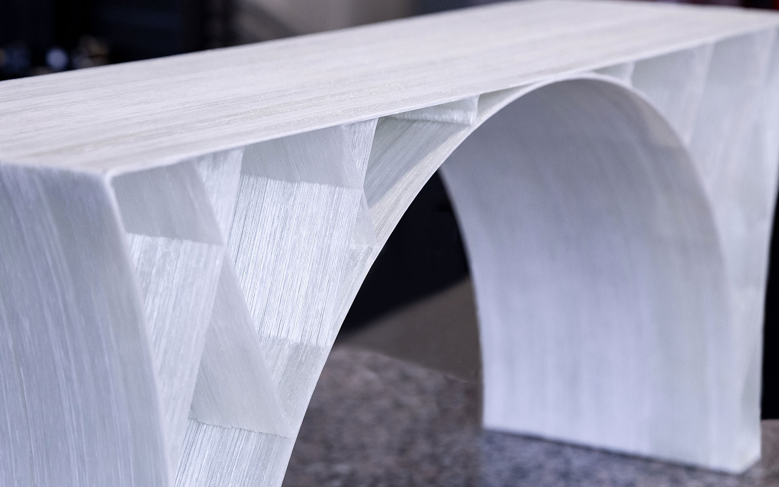 Continuous fiberglass span bridge printed with CF3D