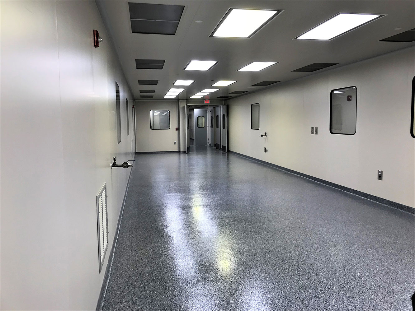 Cleanroom Installation Contractor – North America