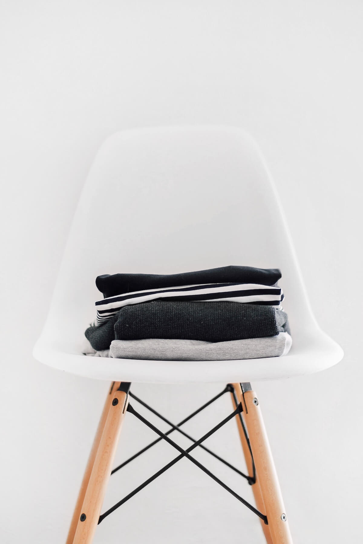 travel nurse minimalism