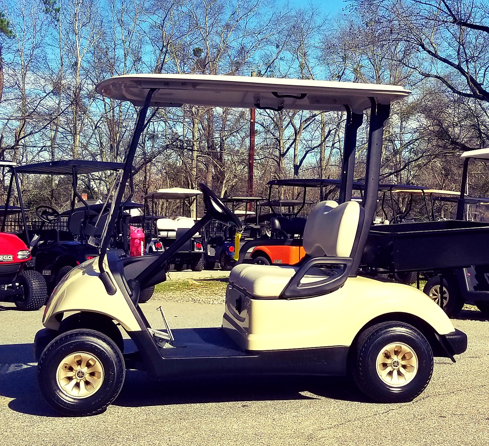 **SOLD**2016 YAMAHA GOLF CART ELECTRIC