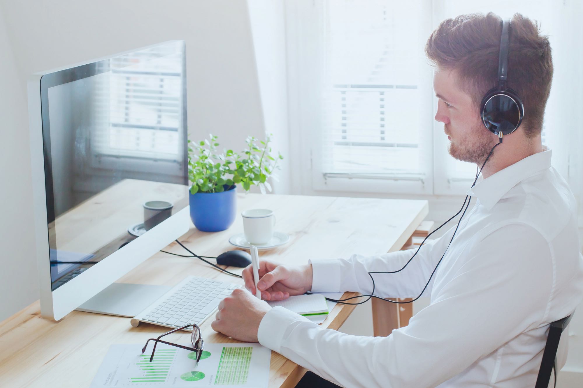 Вебинар флаг. Вебинар. Вебинары картинки. Вебинар выбор решения. Вебинар графика.