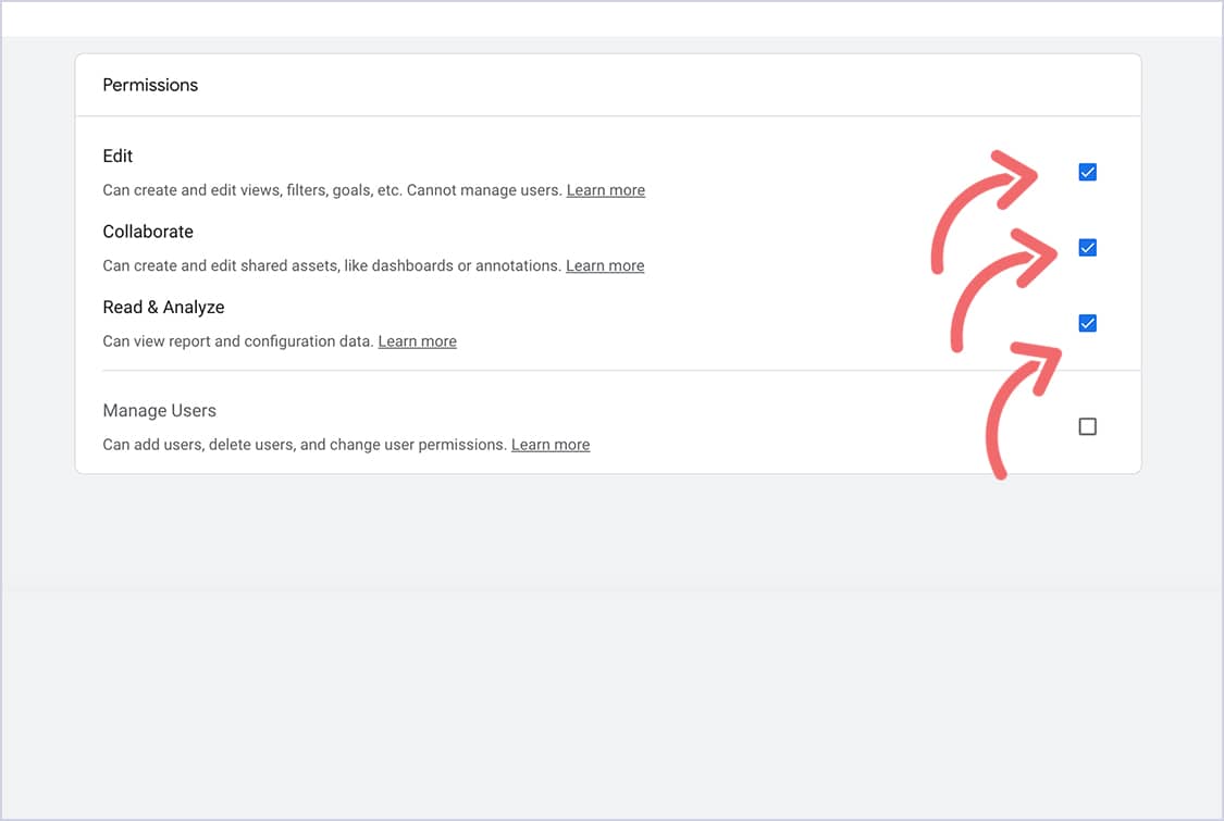 A screenshot of the GA interface. There are three pink arrows pointing at checkmarks.