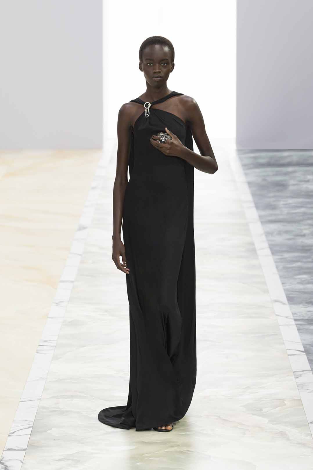 FENDI Couture Autumn Winter 2023 Collection