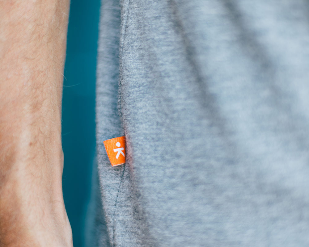 orange hem tag