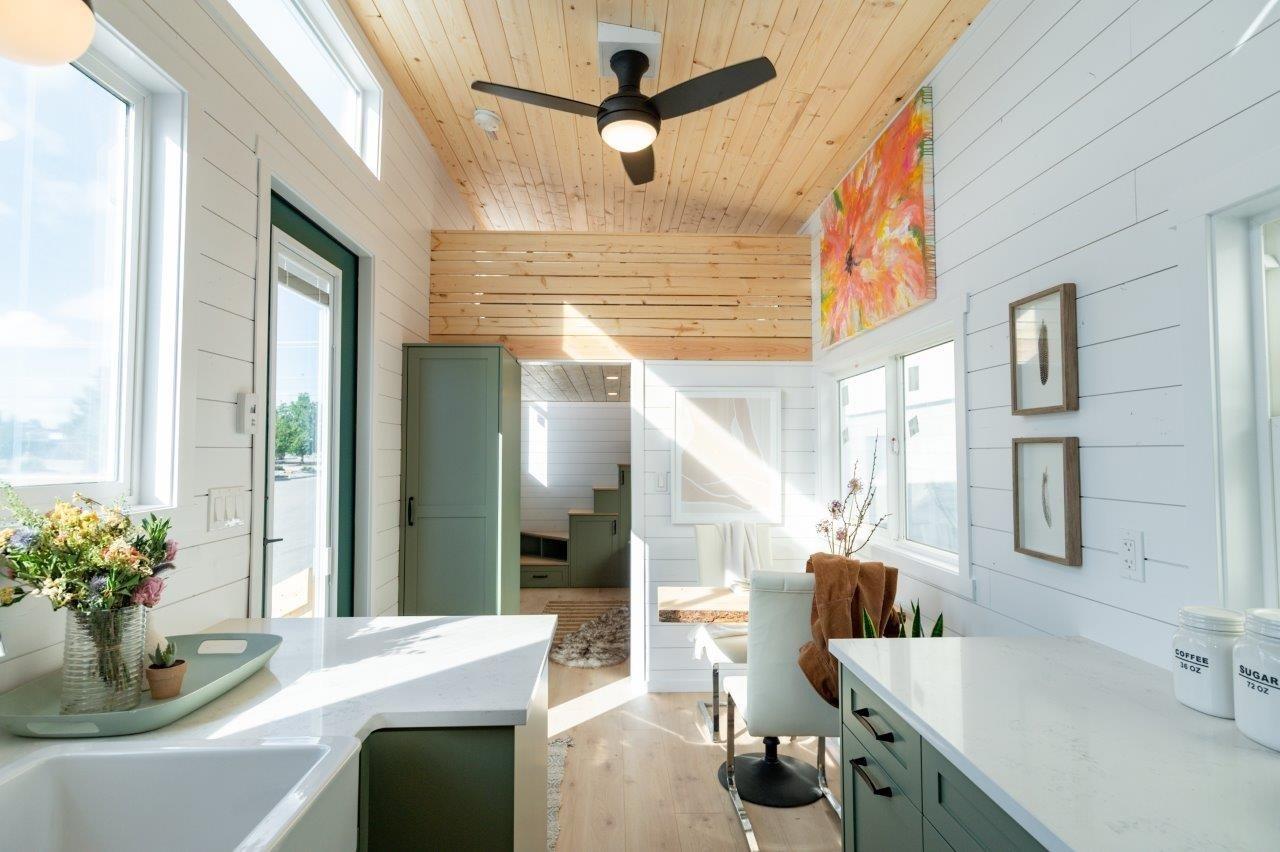 The Ideal Floor Materials for Your Tiny House
