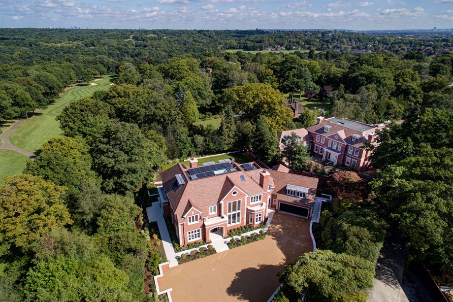 Green Hollow, Coombe Hill Road, KingstonUpon Thames Ascot Design