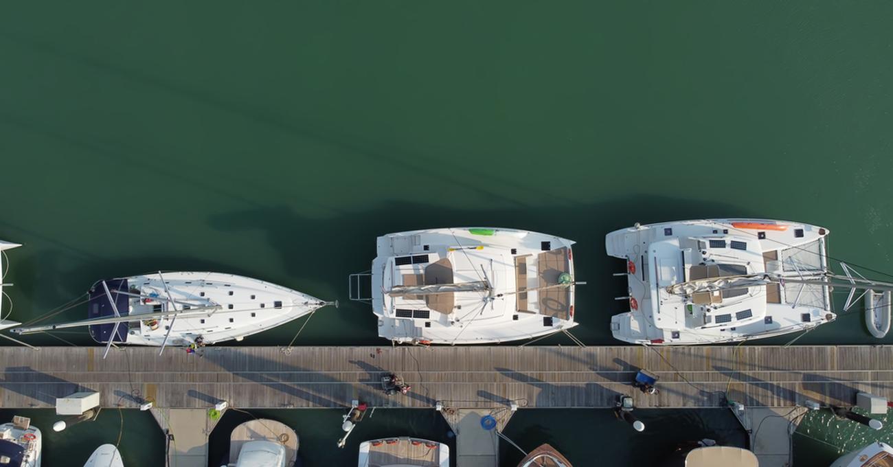 Catamaran Vs Monohull Life of Sailing