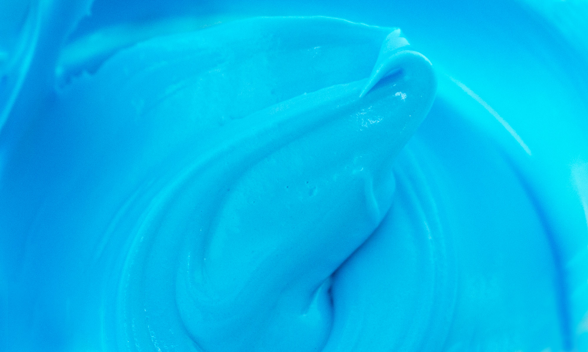 An Illustrated Guide to Royal Icing Consistencies