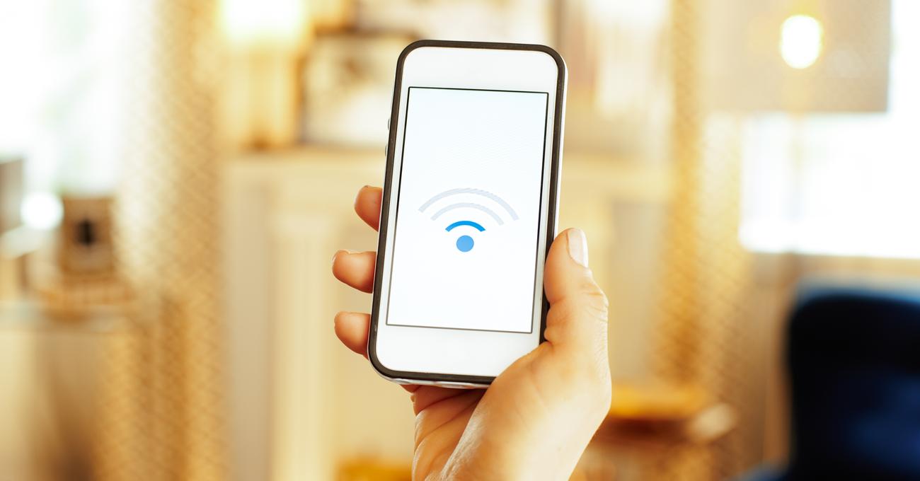 Apple iPhone 12 Pro Max Losing Wifi Signal (How To Fix) Retire Fearless