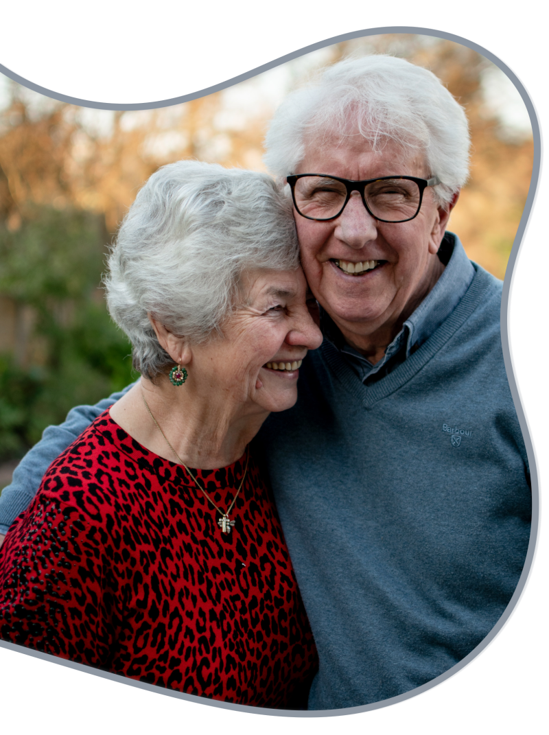 Älteres glückliches Pärchen
