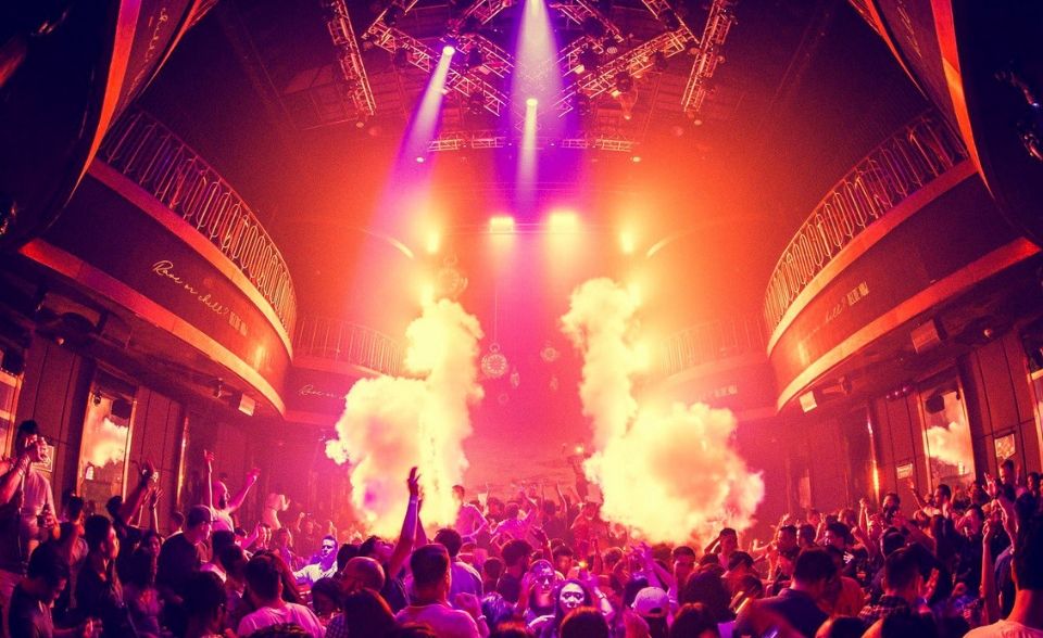 ho chi minh nightlife and entertainment envy club