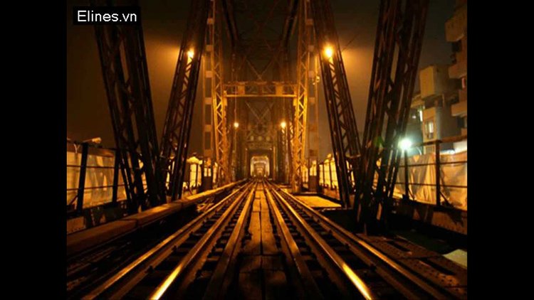 Long-bien-bridge