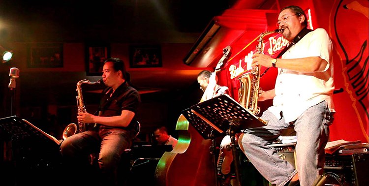 binh-minh-jazz-club